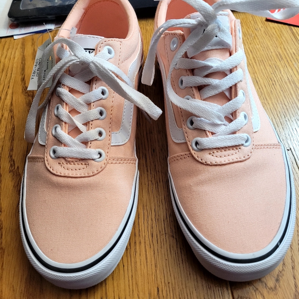 Ladies Sneakers